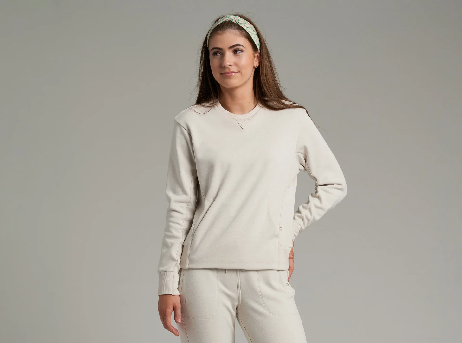 KOZY™ CREW SWEATSHIRT - Image 4