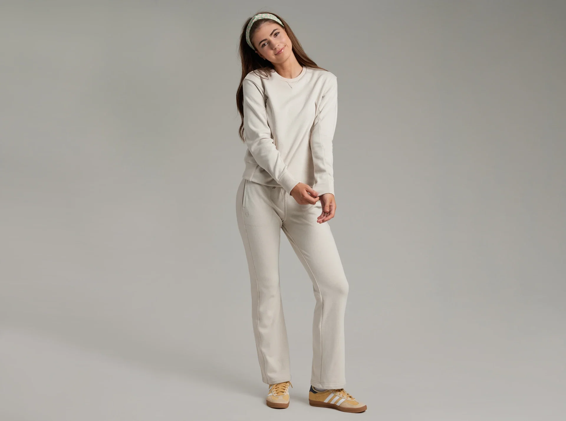 KOZY™ CREW SWEATSHIRT - Image 5